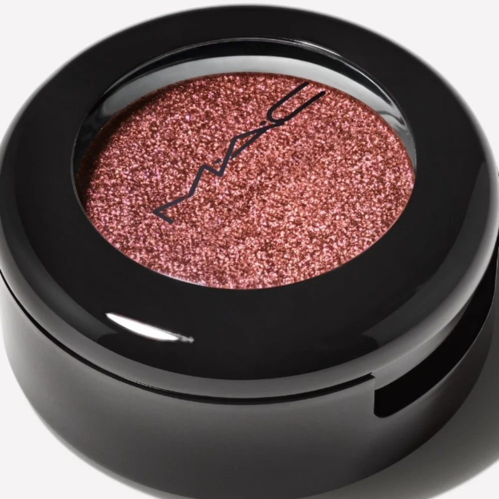 MAC Incinerated Dazzleshadow Extreme